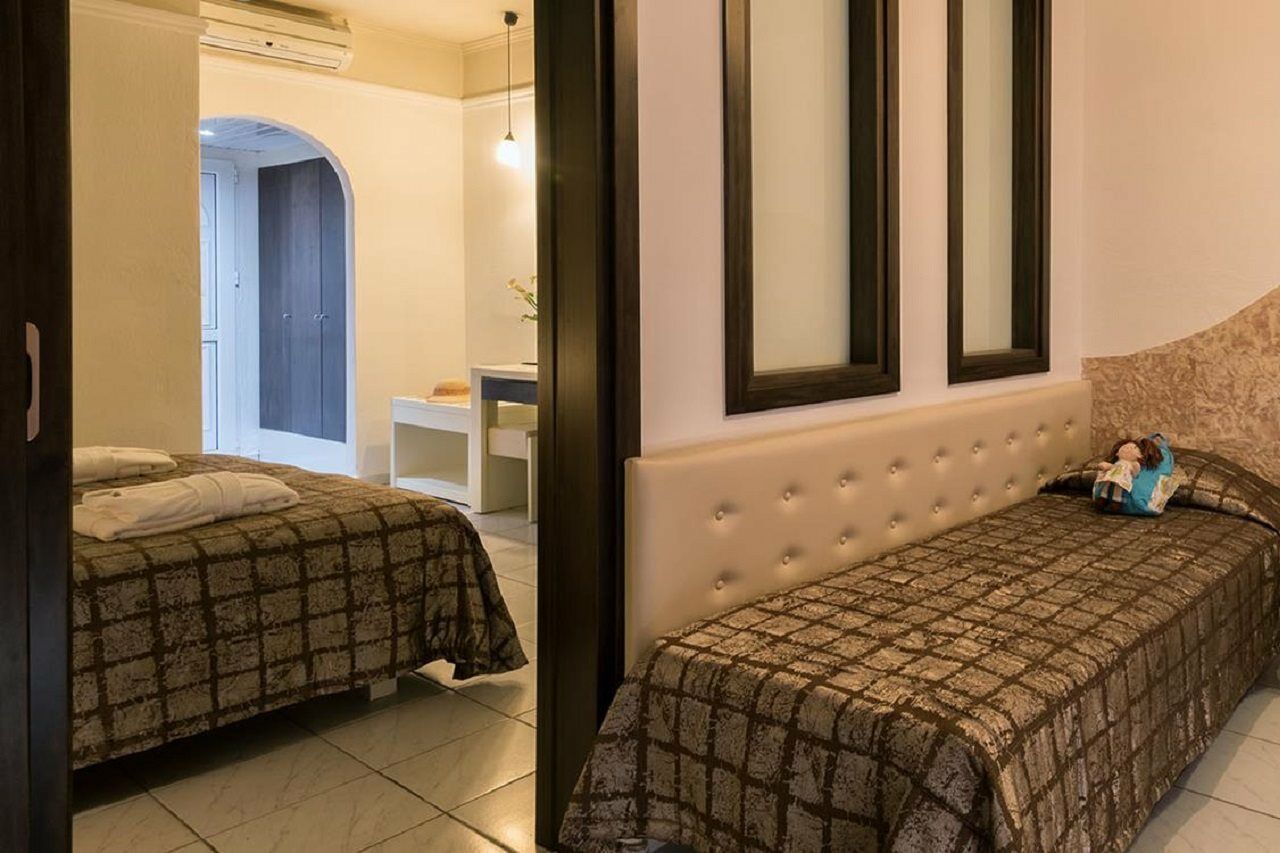 Eliros Mare Beachfront Poem Hotel 耶奥伊乌波利斯 外观 照片